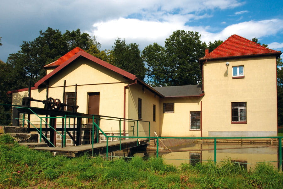 Budynek elektrowni wodnej