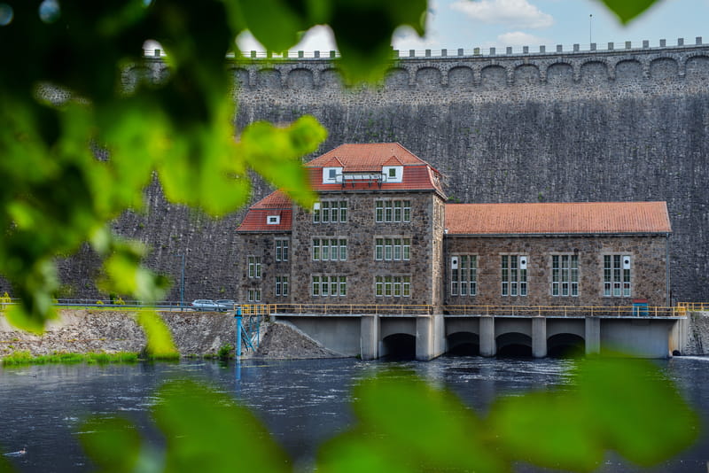 Budynek elektrowni wodnej