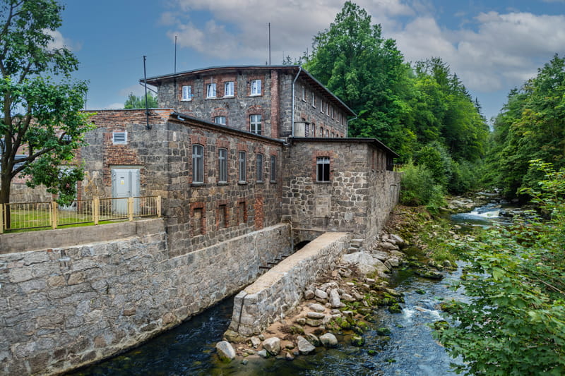 Budynek elektrowni wodnej