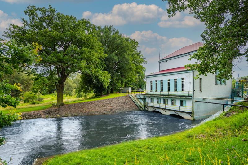 Budynek elektrowni wodnej