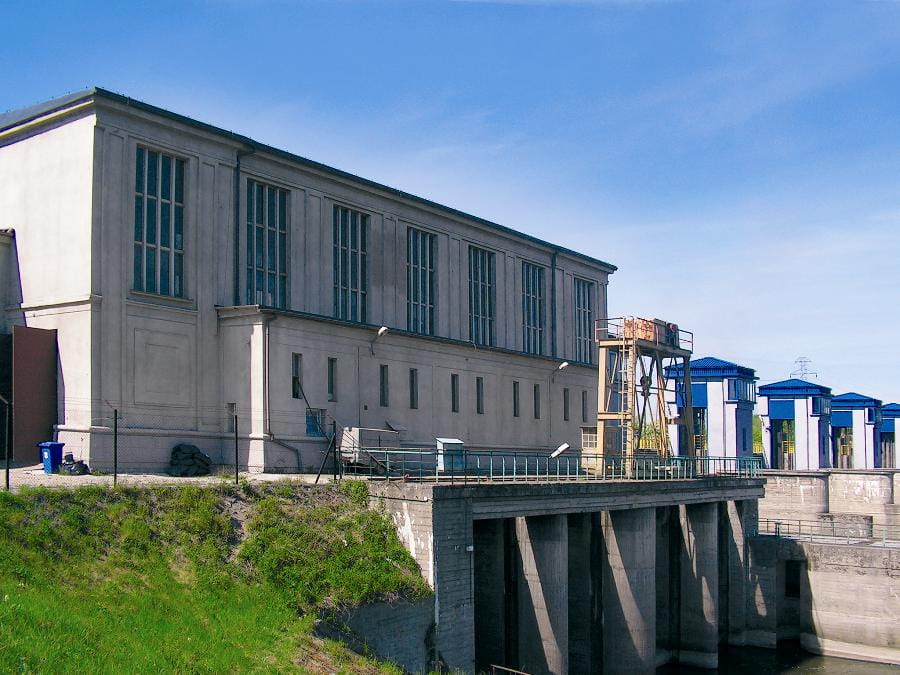 Budynek elektrowni wodnej